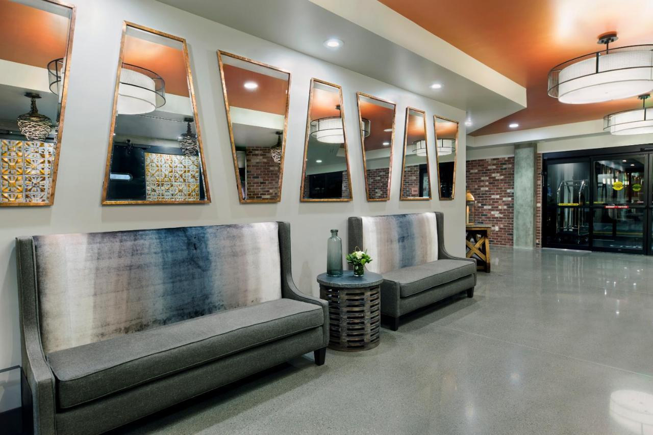 Oxford Suites פאסו רובלס מראה חיצוני תמונה