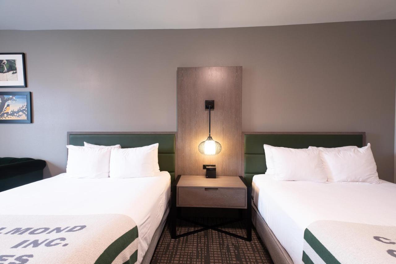 Oxford Suites פאסו רובלס מראה חיצוני תמונה